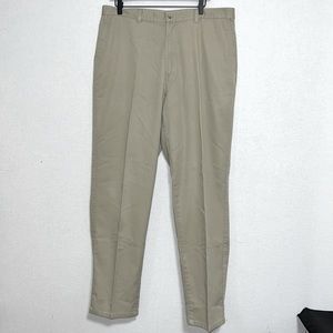 Bay to Bay Khakis Men’s Size 38x34 Tall Straight Leg Light Pants